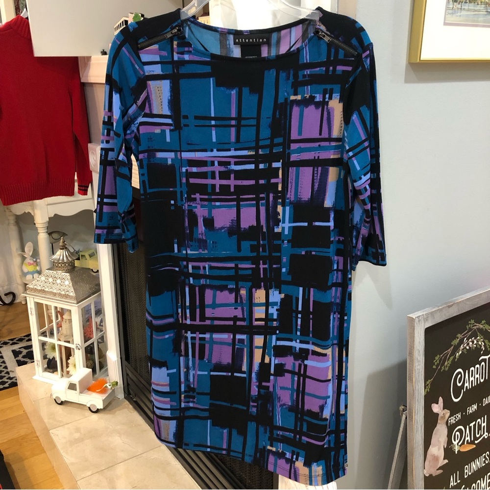 NEW Attention Abstract 3/4 Sleeve Midi Dress